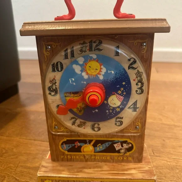 1964 Fisher Price toy # 997 wooden tie rock teaching clock - Picture 3 of 8